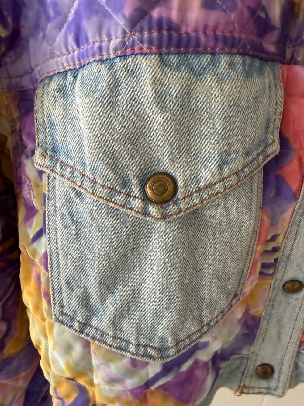 Vintage | 80s Pastel Quilted Light Oversized Denim Jacket | Medium - Picture 3 of 16